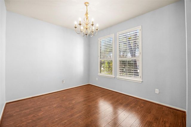 9526 Wakefield Village Drive, Houston, TX 77095