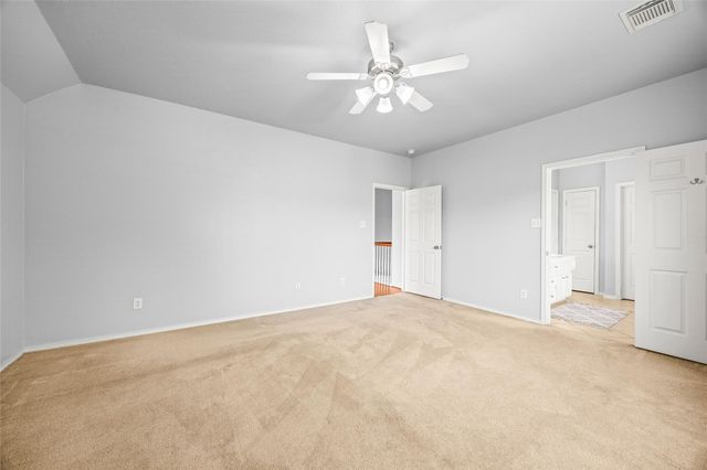 9526 Wakefield Village Drive, Houston, TX 77095