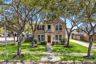 9526 Wakefield Village Drive, Houston, TX 77095