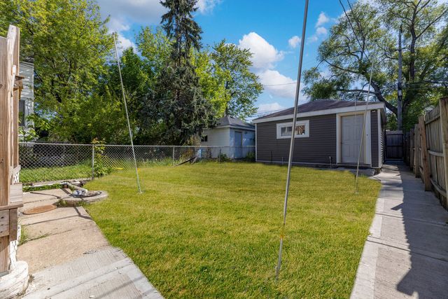 5737 S Laflin Street, Chicago, IL 60636