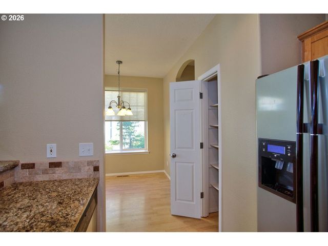 1663 Sw 172ND Ter, Beaverton, OR 97003