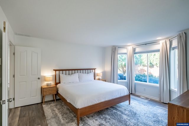 1369 Hidden Creek Dr NE, Keizer, OR 97303