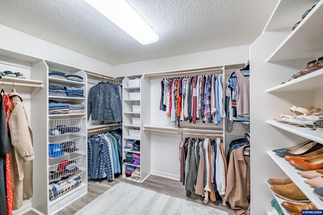 1369 Hidden Creek Dr NE, Keizer, OR 97303