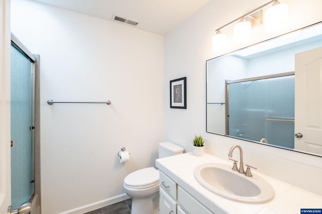 1369 Hidden Creek Dr NE, Keizer, OR 97303