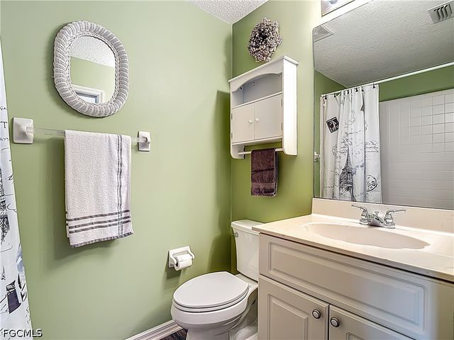 2561 Valparaiso BLVD, North Fort Myers, FL 33917