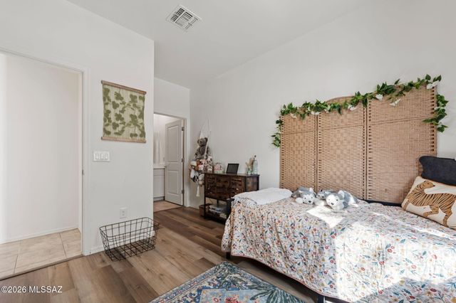 6319 E Calle Hora Cero, Tucson, AZ 85756