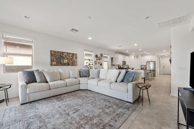 6319 E Calle Hora Cero, Tucson, AZ 85756