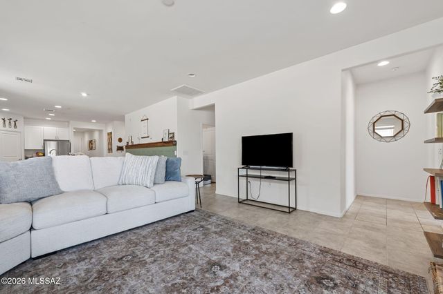 6319 E Calle Hora Cero, Tucson, AZ 85756