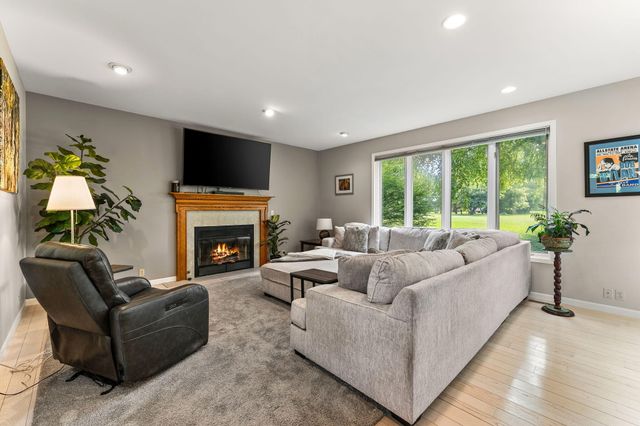 1591 Hogan Avenue, Chesterton, IN 46304
