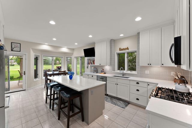 1591 Hogan Avenue, Chesterton, IN 46304
