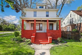434 4th Avenue, Joliet, IL 60433