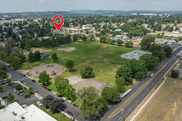 6229 N Regal St, Spokane, WA 99208