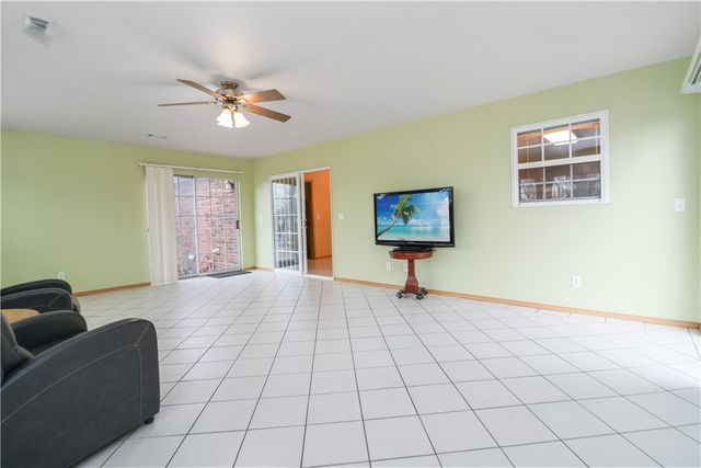 2051 Patterson Road, Pea Ridge, AR 72751