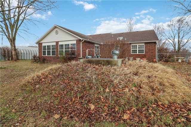 2051 Patterson Road, Pea Ridge, AR 72751