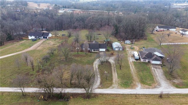 2051 Patterson Road, Pea Ridge, AR 72751