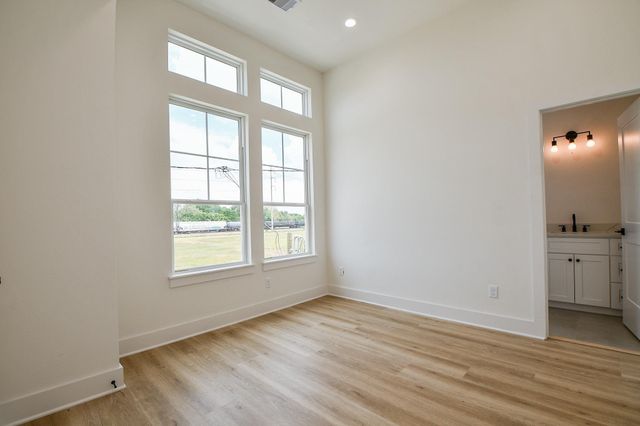 2305 Maury Street, Houston, TX 77026