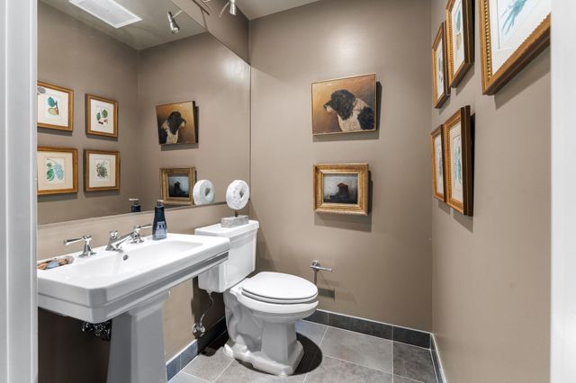 200 Congress Ave 11F, Austin, TX 78701