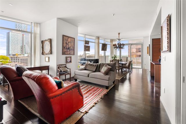 200 Congress Ave 11F, Austin, TX 78701