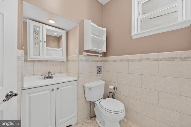 2317 S HICKS ST, Philadelphia, PA 19145