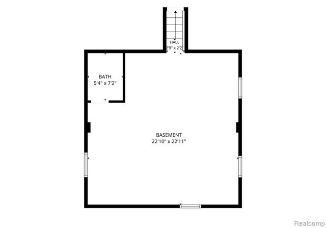 9325 E Warren Avenue, Detroit, MI 48214