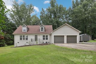 798 Pinehaven Circle, Clover, SC 29710
