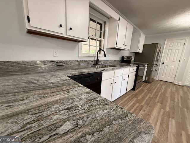 1612 Knox Street, Dublin, GA 31021