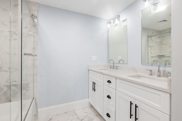 15 Pitts St, Natick, MA 01760