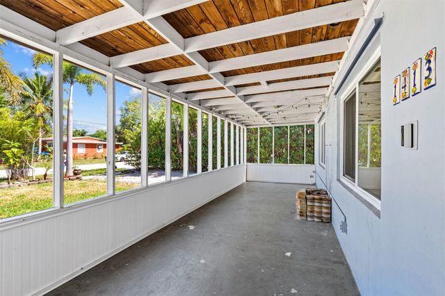 1413 SW 23rd Ave, Fort Lauderdale, FL 33312