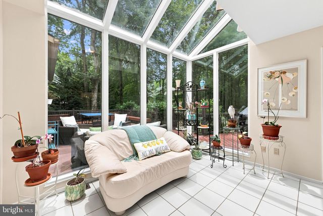 43 SOUTHWOOD DR, Cherry Hill, NJ 08003