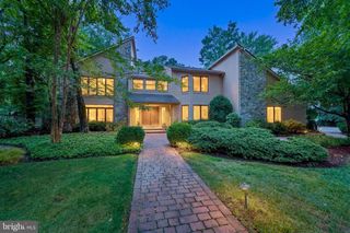 43 SOUTHWOOD DR, Cherry Hill, NJ 08003