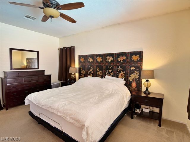 809 Royal Plum Lane, Las Vegas, NV 89144