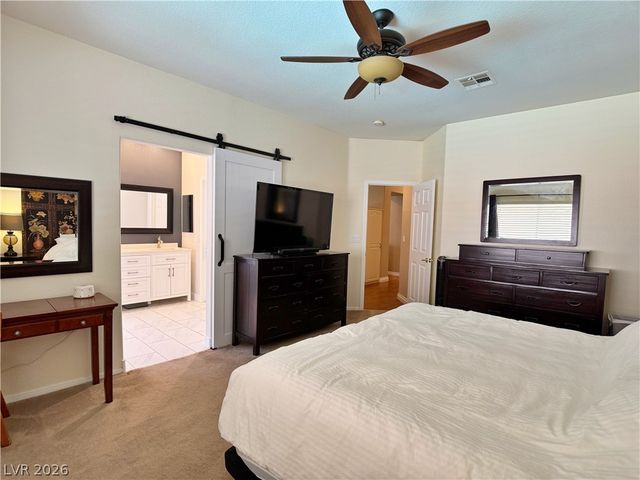 809 Royal Plum Lane, Las Vegas, NV 89144