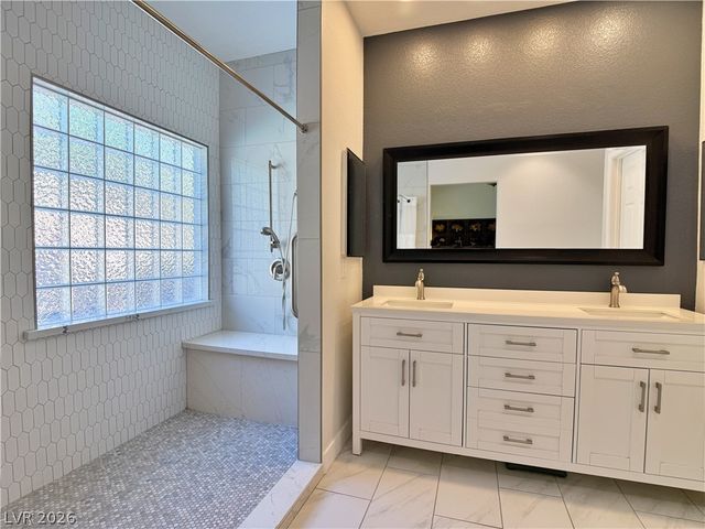 809 Royal Plum Lane, Las Vegas, NV 89144