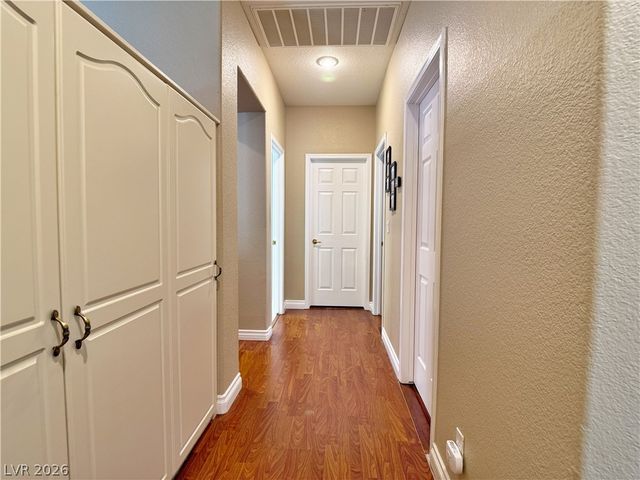 809 Royal Plum Lane, Las Vegas, NV 89144