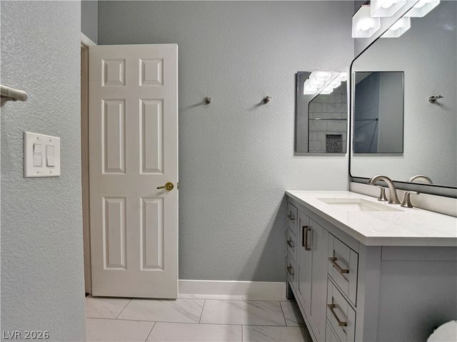 809 Royal Plum Lane, Las Vegas, NV 89144