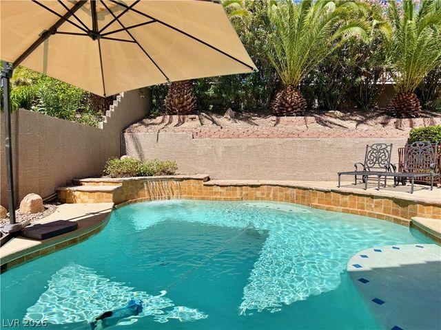 809 Royal Plum Lane, Las Vegas, NV 89144