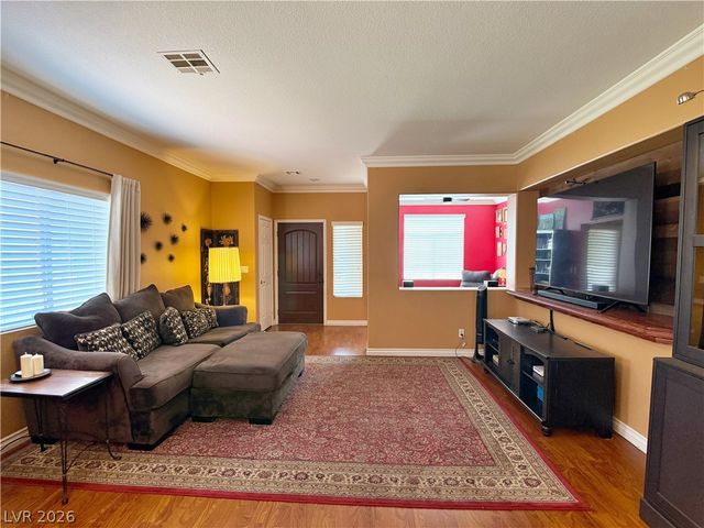 809 Royal Plum Lane, Las Vegas, NV 89144