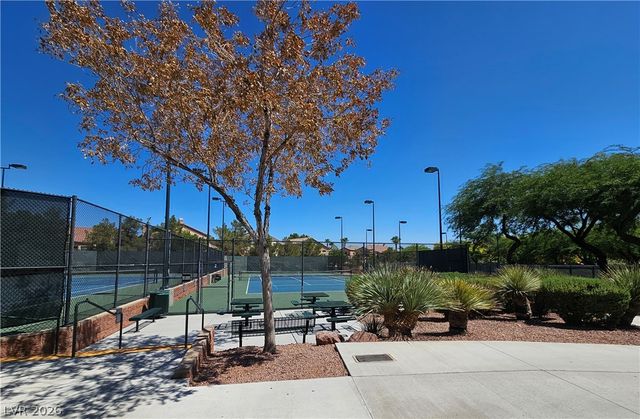 809 Royal Plum Lane, Las Vegas, NV 89144