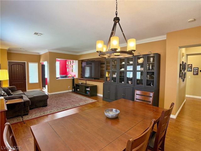 809 Royal Plum Lane, Las Vegas, NV 89144
