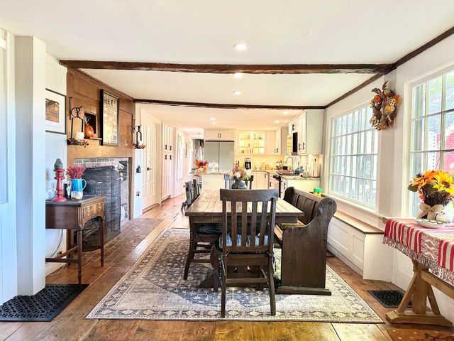 84 Main Street, Hollis, NH 03049