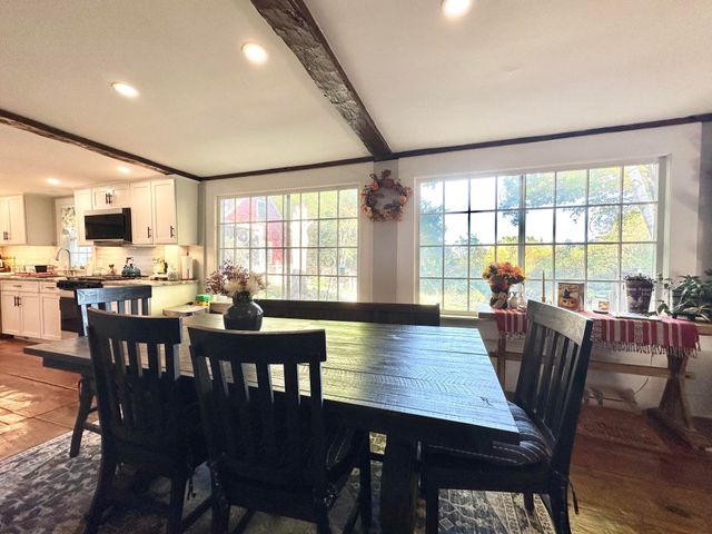 84 Main Street, Hollis, NH 03049