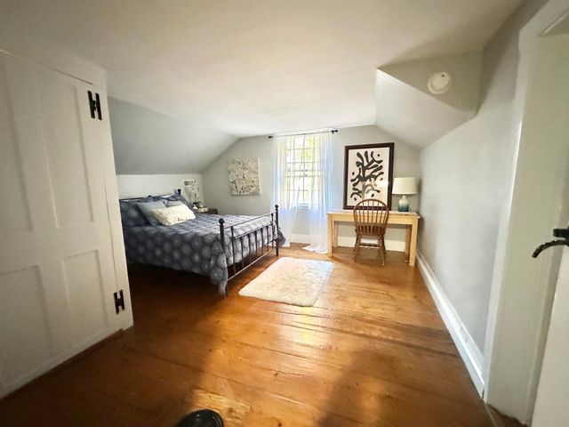84 Main Street, Hollis, NH 03049
