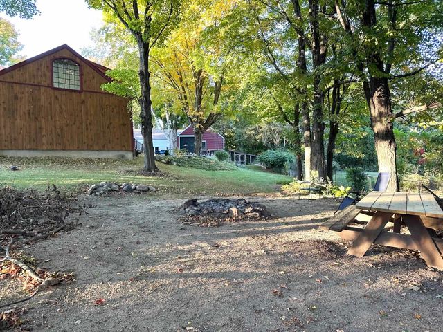 84 Main Street, Hollis, NH 03049