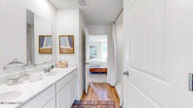 29 Sealy Drive, Byhalia, MS 38611