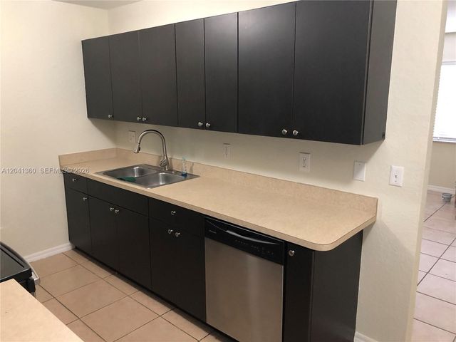 25823 SW 128th Ct, Homestead, FL 33032