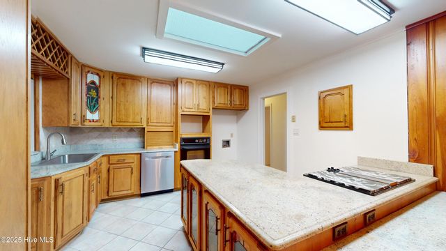 902 Sioux Drive, Jacksonville, NC 28540