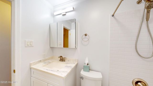 902 Sioux Drive, Jacksonville, NC 28540
