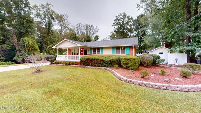 902 Sioux Drive, Jacksonville, NC 28540