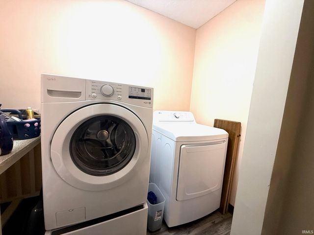 8201 Tilford Rd, Bloomington, IN 47404