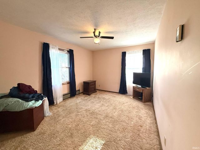 8201 Tilford Rd, Bloomington, IN 47404